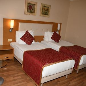 Standaard Kamer met Twee Aparte Bedden